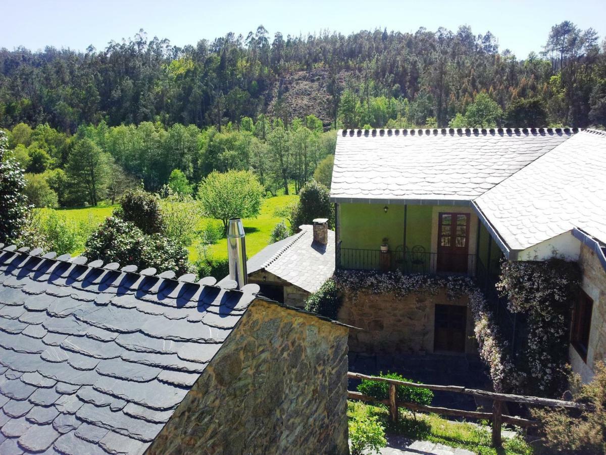 Casa Rural Grana Da Acea Monfero Exterior photo